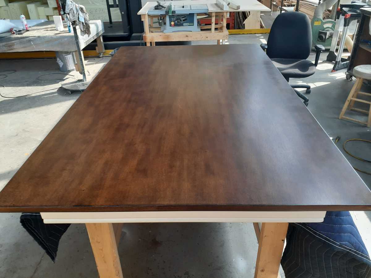 Whitesburg Dining Table - Gallery Image 10